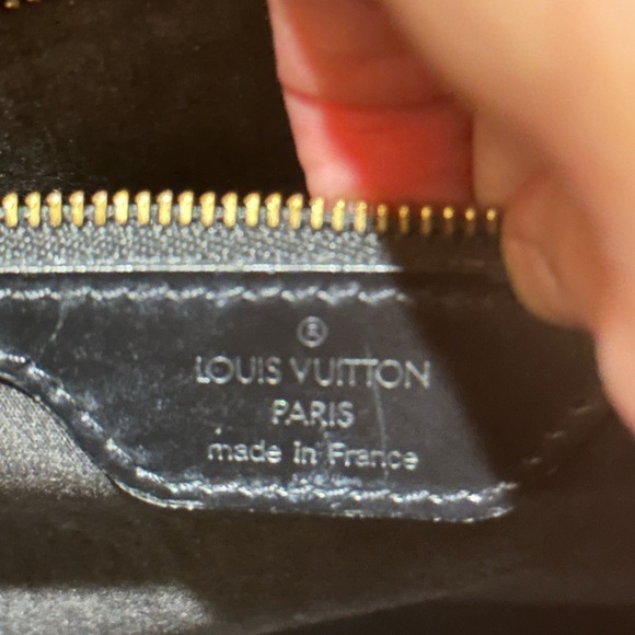 Louis Vuitton Figari MM Epi Noir Tote Handbag - Picture 3 of 15